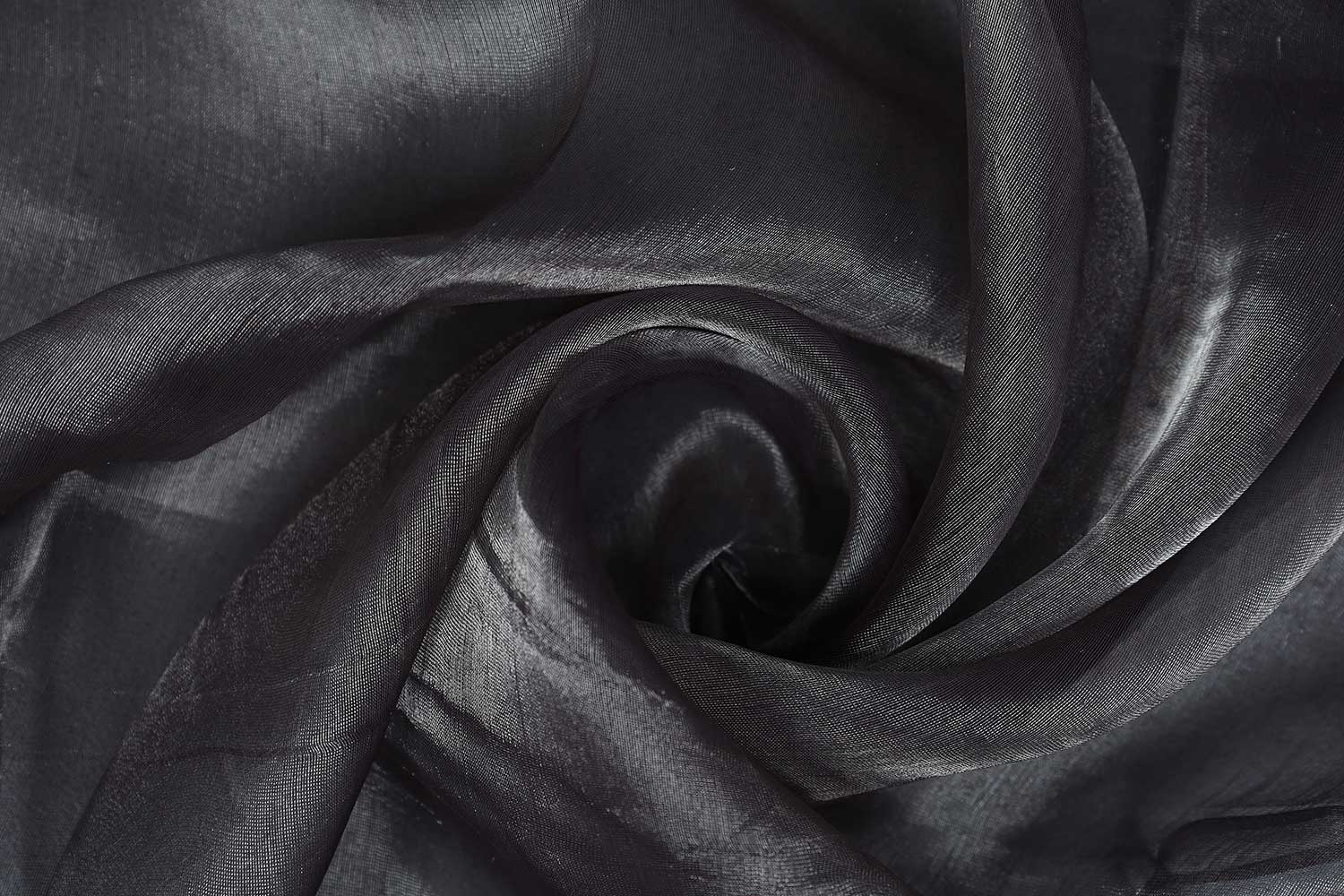 Buy Silk Fabrics Online India | HPSingh