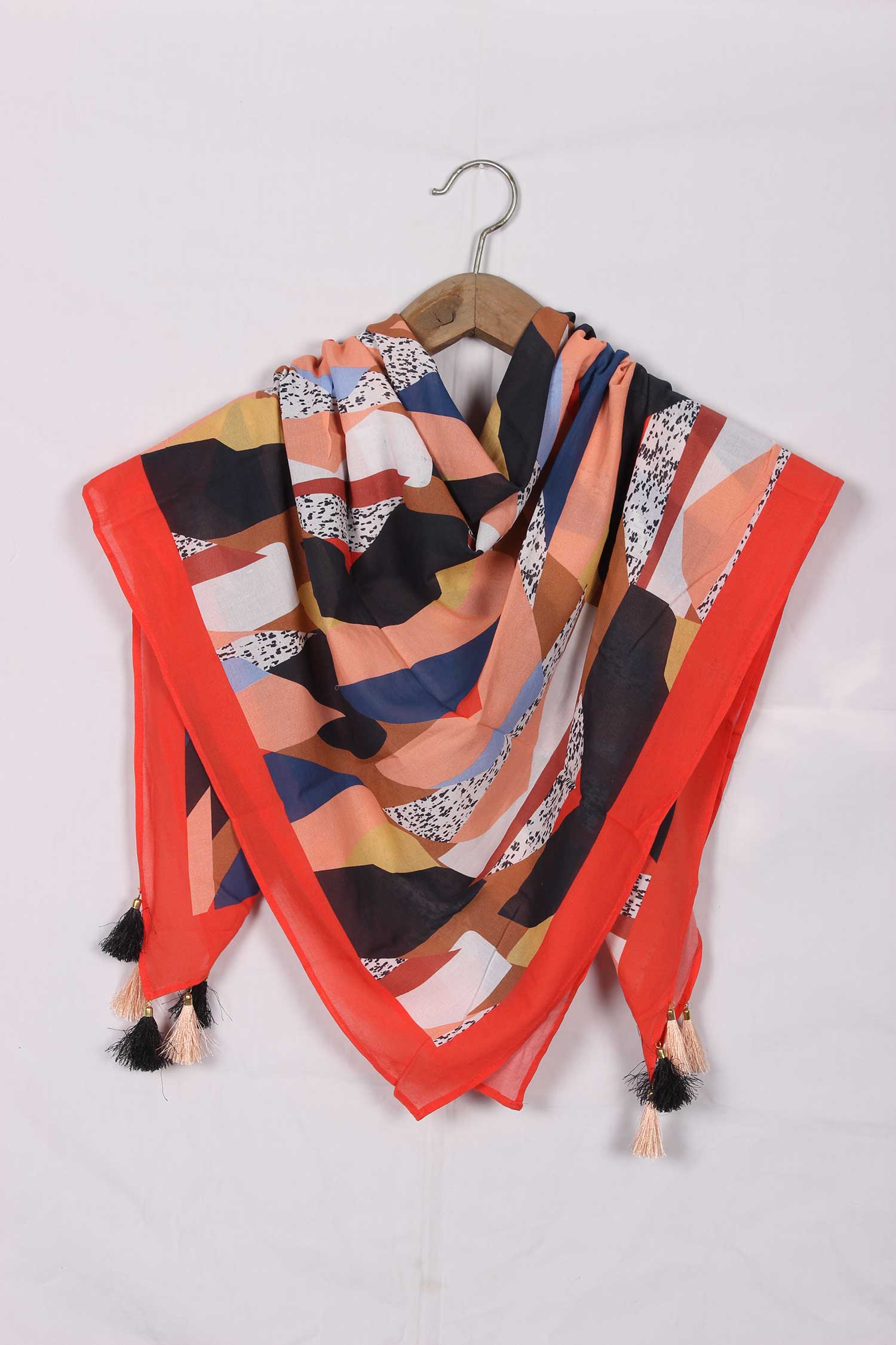 Kalinga Ashok Echarpe Orange Kalinga Ashok Foulard Satin Leopard